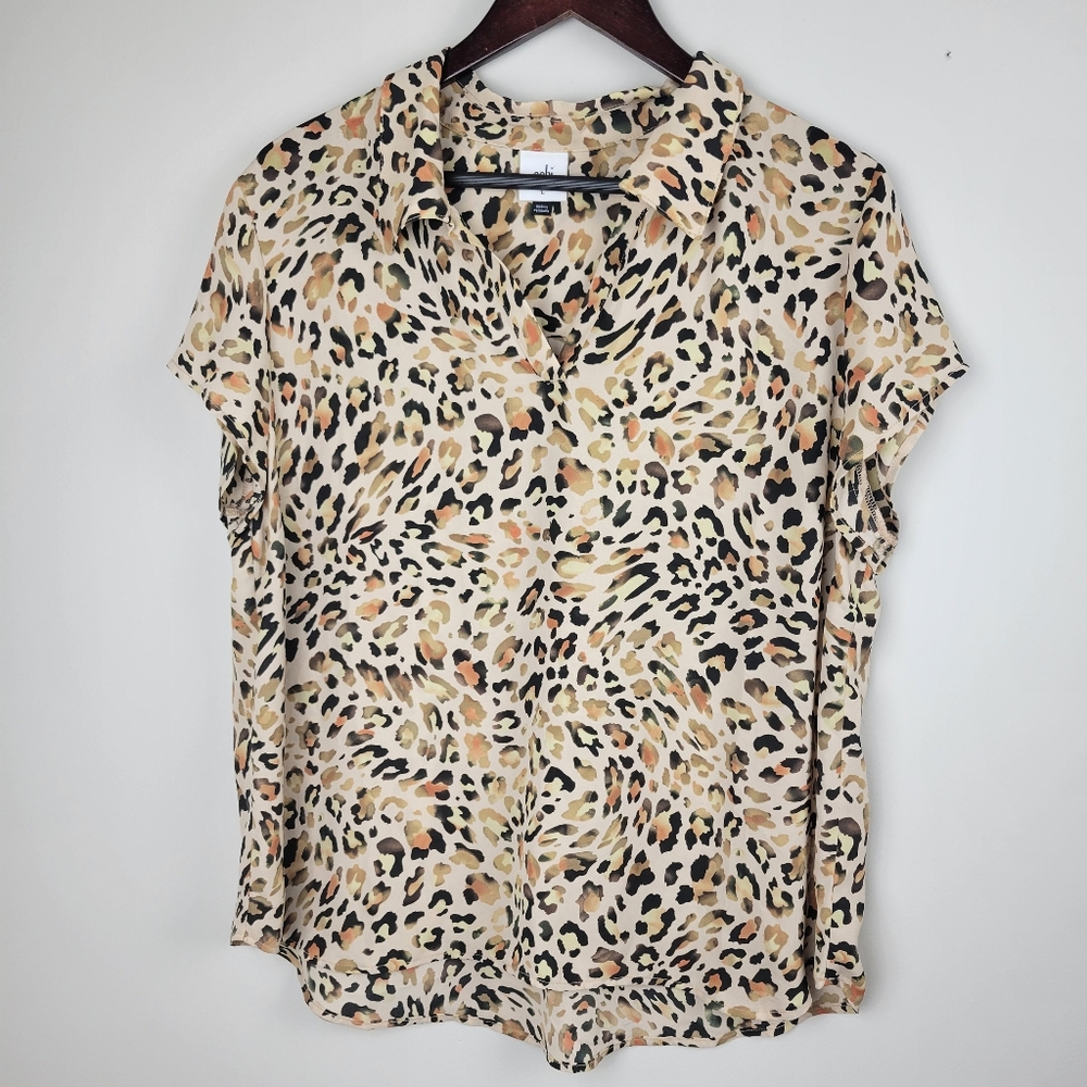 CABI Lynx Short Sleeve Flowy Animal Print V-Neck Top Size Large